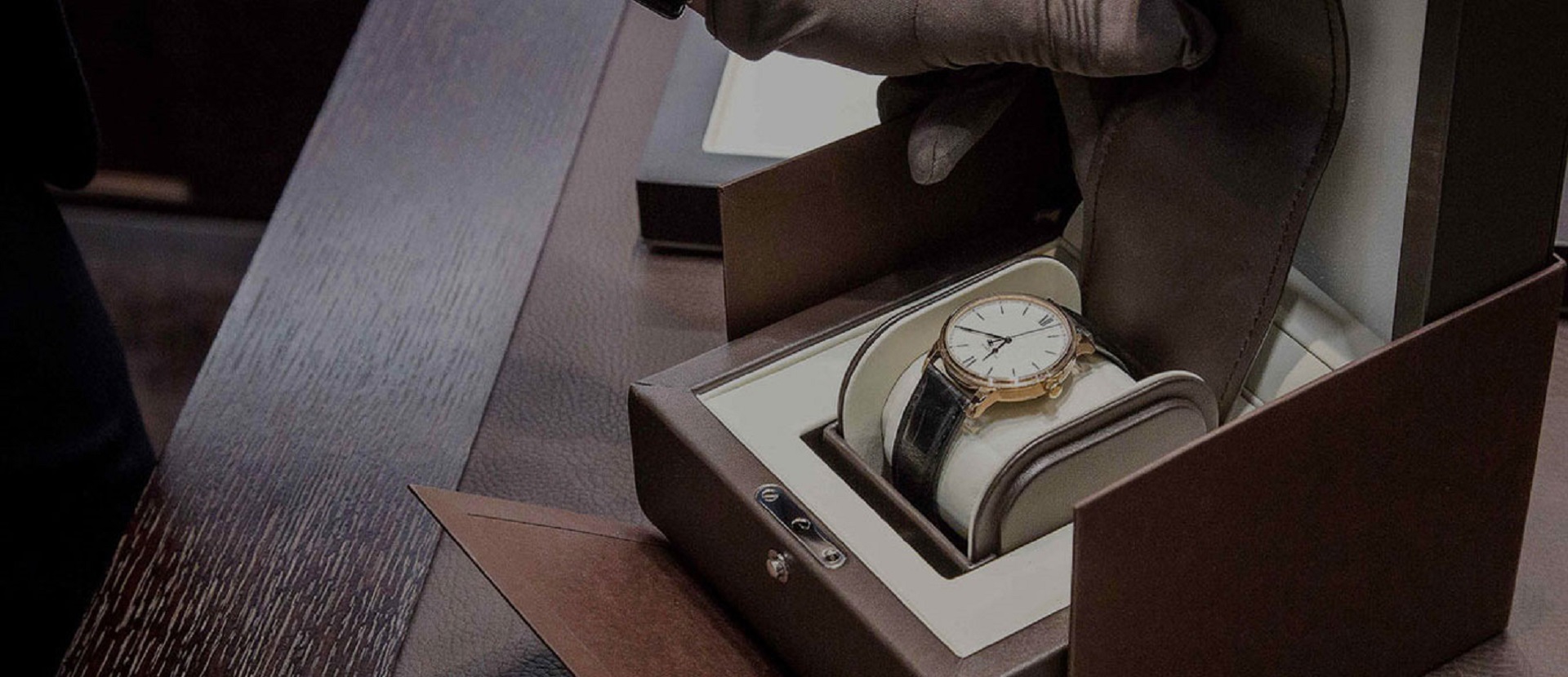 东莞帝舵手表维修费用价目表